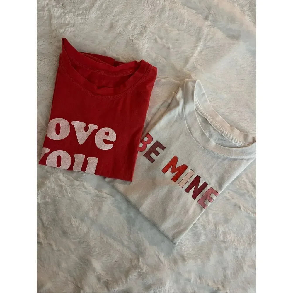 Small Shop Valentine’s Day Graphic Shirts Size 2/3